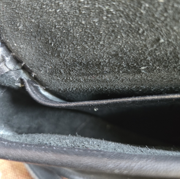 Vintage Coach Collegiate Crossbody Bag In Black - Picture 12 of 16